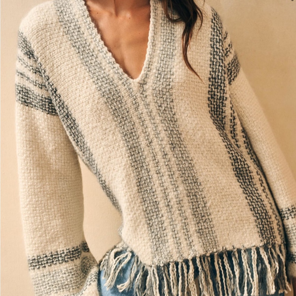 Faherty V-Neck Sweater - Cream and Gray